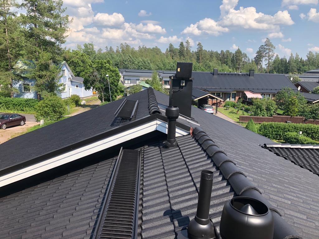 Tiilikaton pinnoitus Tuusula – lähialueen referenssi Järvenpäästä